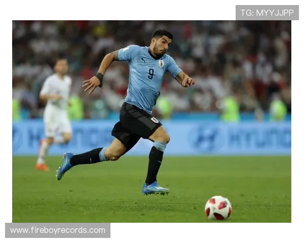 首届世界杯1930展现足球历史新篇章，乌拉圭夺得首个冠军荣誉