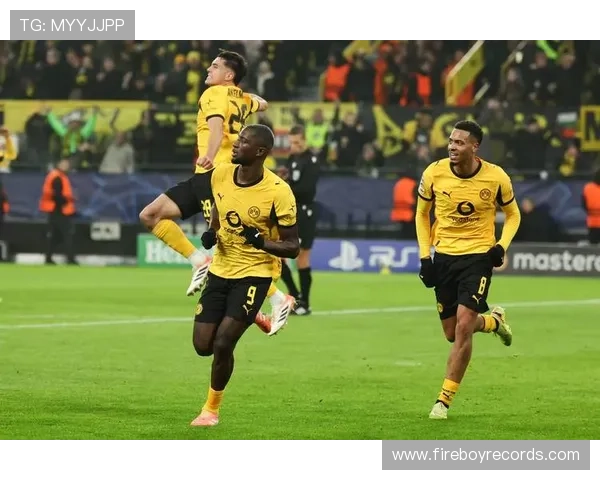 多特蒙德防守问题凸显，整体站位缺陷成主因，个人能力并非关键